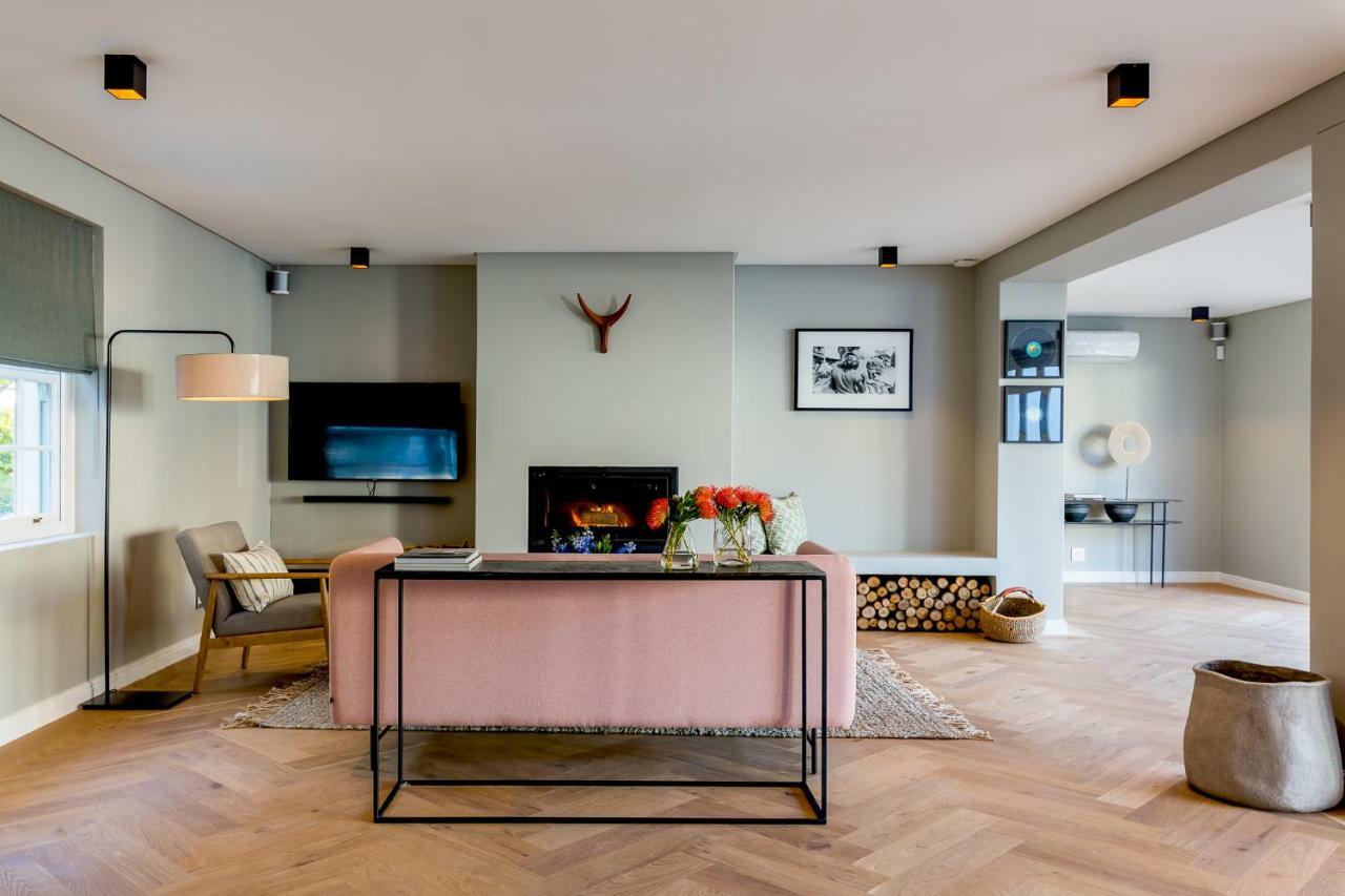 Maison Cabriere - Boutique Suites Franschhoek Bagian luar foto